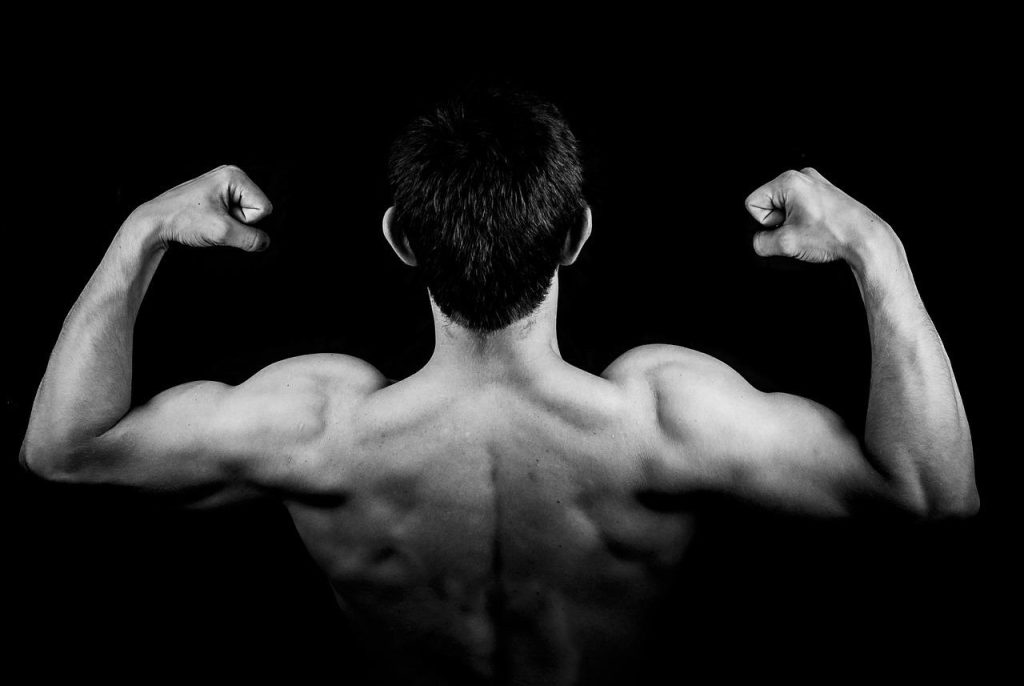Ultrabolan supplement analyse met natuurlijke ingrediënten voor spierontwikkeling en fysieke prestaties
