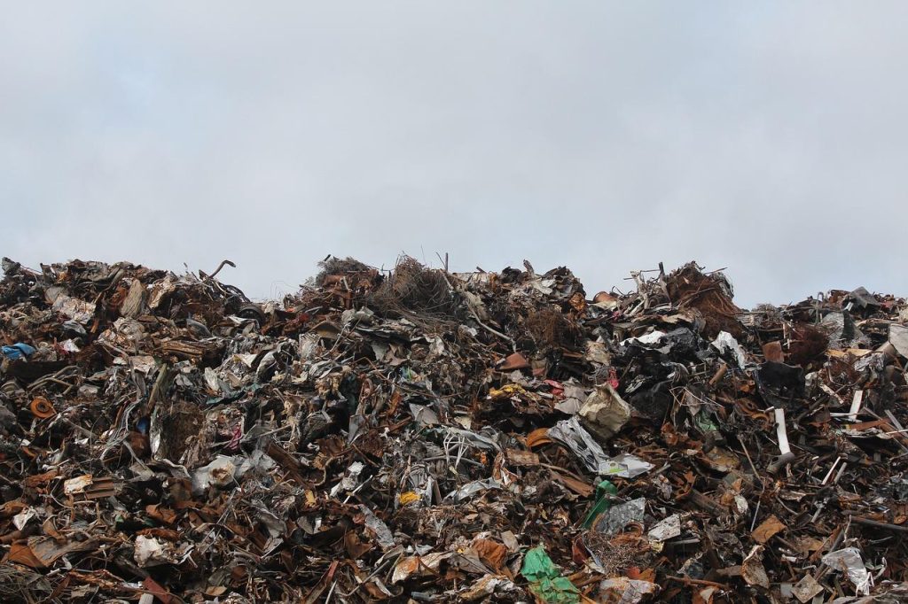 Moderne technologieën voor innovatie in bedrijfsafvalbeheer: recycling en sorteerprocessen voor waardecreatie